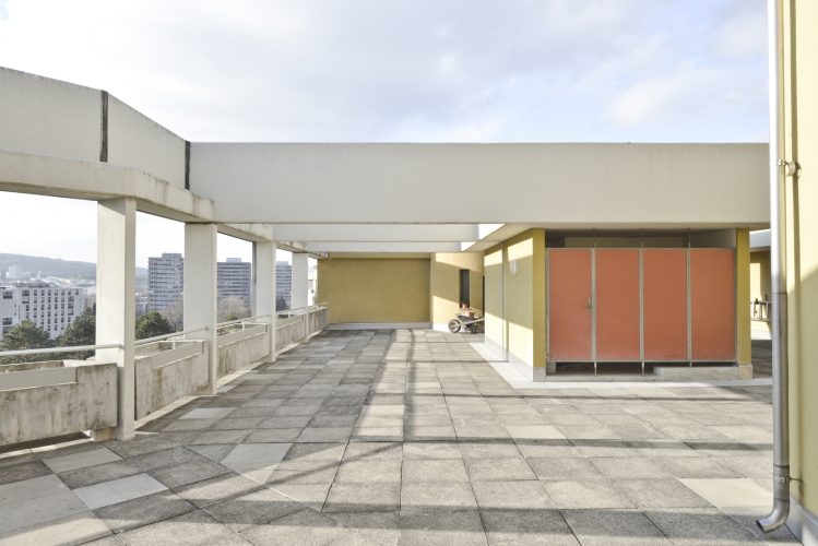 Terrasse neu isoliert und instandgesetzt Terrasse neu isoliert und instandgesetzt