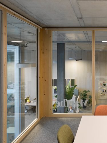 Ausbaubeispiel Sitzungszimmer (Foto Seraina Wirz) Ausbaubeispiel Sitzungszimmer (Foto Seraina Wirz)